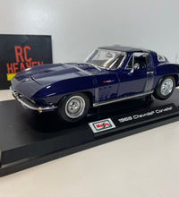 Maisto 1/18 Diecast Special Edition 1965 Chevrolet Corvette Metallic Purple Model Car.