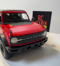 Maisto 2021 Ford Bronco Wildtrack Red 1/18 Scale Diecast Model Car.