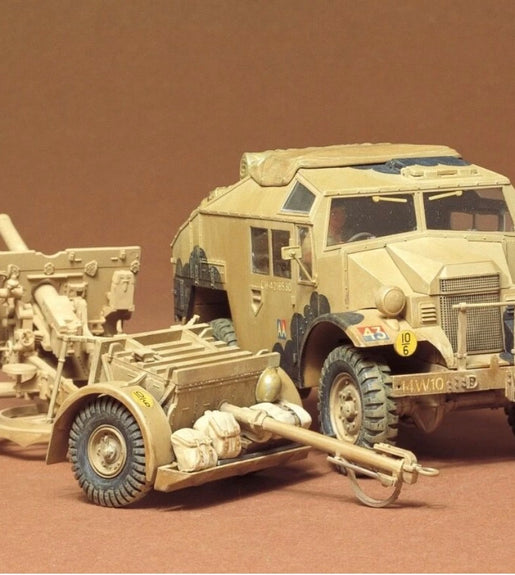 Tamiya 1/35 Scale British Army Quad Gun Tractor & 25 Pound Gun Model Kit No: 35044