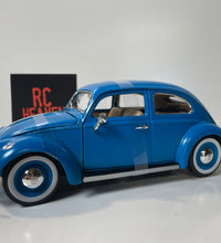 Maisto 1/18 Scale - 1955 Volkswagen Kafer.VW Beetle Diecast Model Car  Blue.