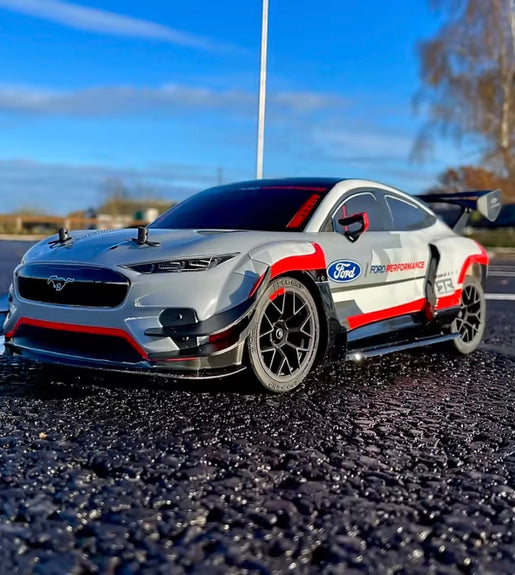 HPI 1/10 Sport 3 Flux RTR Ford Mustang Mach -E 1400 Brushless On Road 113km/h!