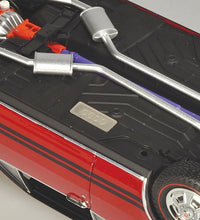 Classic Carlectables #18865 1/18 Holden HT Monaro GTS Spanish Red Diecast Model.