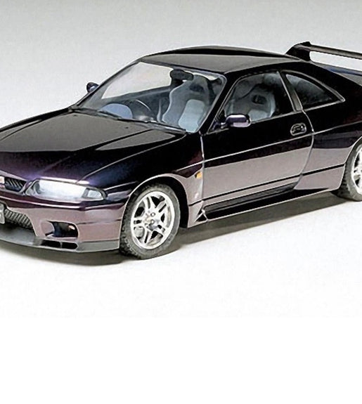 Tamiya 1/24 Scale Nissan Skyline GT-R V-Spec Model Kit No: 24145