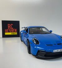 Maisto Diecast Model Special Edition 1:18 scale Porsche 911 GT3.