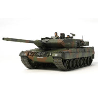 Tamiya 1/35 Scale Leopard 2 A6 Main Battle Tank Model kit No: 35271