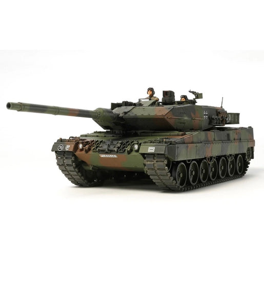 Tamiya 1/35 Scale Leopard 2 A6 Main Battle Tank Model kit No: 35271
