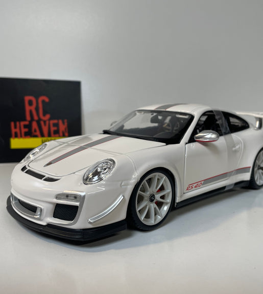Maisto 1/18 Scale Porsche 911 GT3 RS4.0 Diecast Model Car.