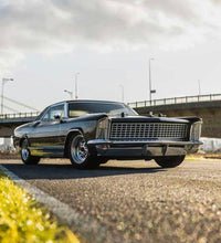 Kyosho 1/10 Ep 4Wd Fazer Mk2 1965 Buick Riviera Regal Black KYO-34434T1