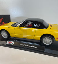 Maisto Ford Thunderbird 1/18 Scale Diecast Model Car Yellow.