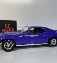 Maisto 1:18 Scale 1971 Chevrolet Camaro Diecast Model Car American Muscle