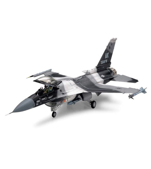 Tamiya 1/48 Scale F-16C/N “Aggressor Adversary”Plastic Model Kit No: 61106
