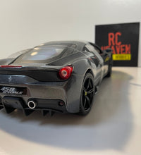 Maisto Ferrari 458 Speciale Metallic Grey 1:18 Scale Diecast Model Car.