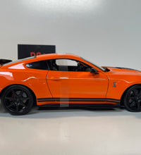 Maisto 2020 Mustang Shelby GT500 1/18 Scale Diecast Model American Muscle Car.