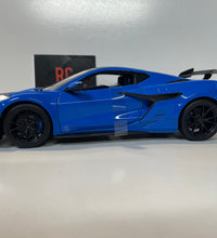 Maisto 1/18 Special Edition Chevrolet Corvette ZR1 Coupe Diecast Model Car.