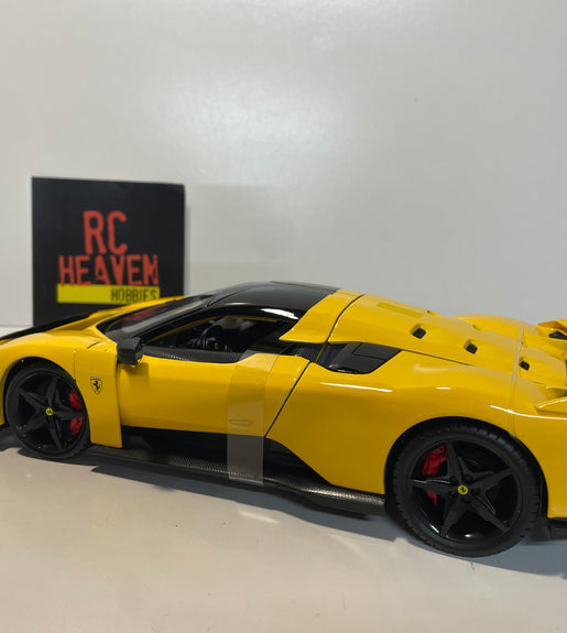 Maisto F80 Ferrari 1:18 Scale Model Yellow Diecast Car.