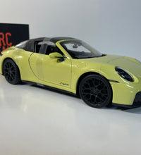 Maisto Porsche 911 Targa 4 GTS 992.2 1/18 Scale Diecast Model Car Super Car.