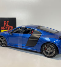Maisto Audi R8 GT 1:18 Scale Blue Diecast Model Car.