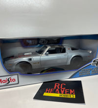 Maisto 1977 Pontiac Firebird Trans Am 1:18 Scale Die cast Model Car