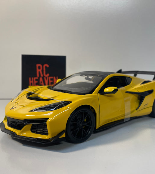Maisto 1/18 Special Edition Chevrolet Corvette ZR1 Coupe Diecast Model Car.