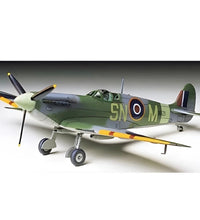 Tamiya 1/72 Scale Supermarine Spitfire Mk.Vb/Mk.Vb Trop Plastic Model Kit No: 60756