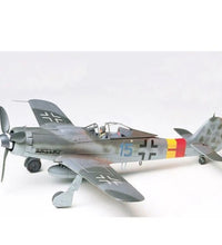Tamiya 1:48 Scale German WWll Focke-Wulf FW190 D-9 Plastic Model Kit No: 61041