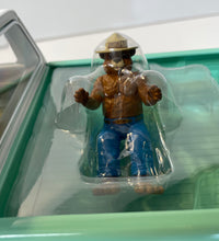 1:18 1975 Ford F-100 w/Smokey Bear Figurine - Forest Service Green -- Greenlight
