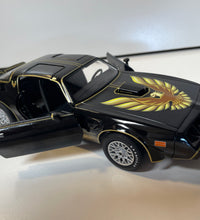 1:24 1979 Pontiac Firebird Trans Am -- Rocky 2 -- Greenlight #GL81471