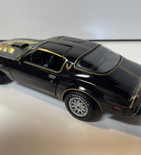 1:24 1979 Pontiac Firebird Trans Am -- Rocky 2 -- Greenlight #GL81471