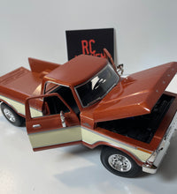 Maisto 1979 Ford F150 Pick Up 1/18 Scale Diecast Model American Muscle Car.