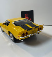 Maisto 1:18 Scale 1971 Chevrolet Camaro Diecast Model Car American Muscle