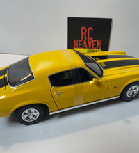 Maisto 1:18 Scale 1971 Chevrolet Camaro Diecast Model Car American Muscle