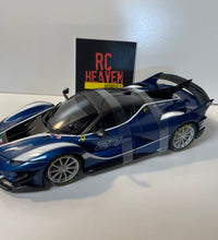 Maisto 1:18 Ferrari FXX-K Evo Diecast Model Toy Car - Blue, Collector's Edition.