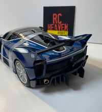 Maisto 1:18 Ferrari FXX-K Evo Diecast Model Toy Car - Blue, Collector's Edition.
