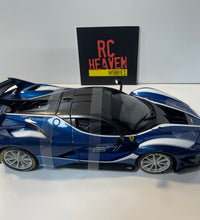 Maisto 1:18 Ferrari FXX-K Evo Diecast Model Toy Car - Blue, Collector's Edition.