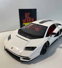 Maisto 1/18 Scale Diecast Lamborghini Countach LPI 800-4 - White Model Car
